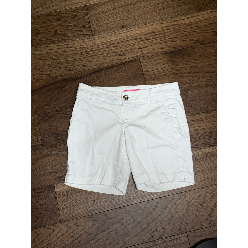 Lilly Pulitzer Chino Shorts Womens White Mid Rise Gold Button Size 0
